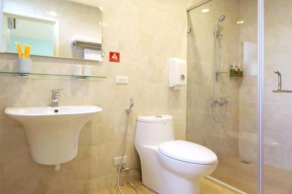 Photo of Bathroom in Puli