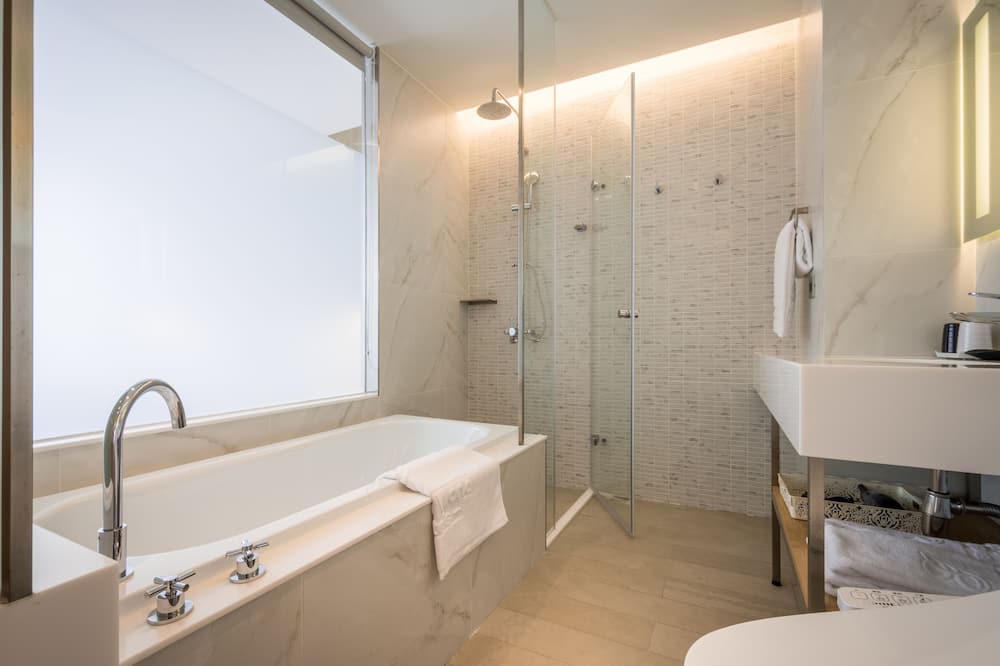 Photo of Bathroom in Nangang