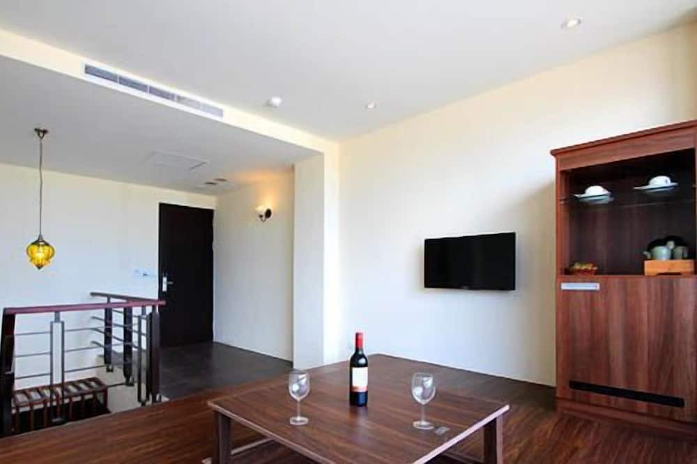Photo of Livingroom in Sail Rock Beach