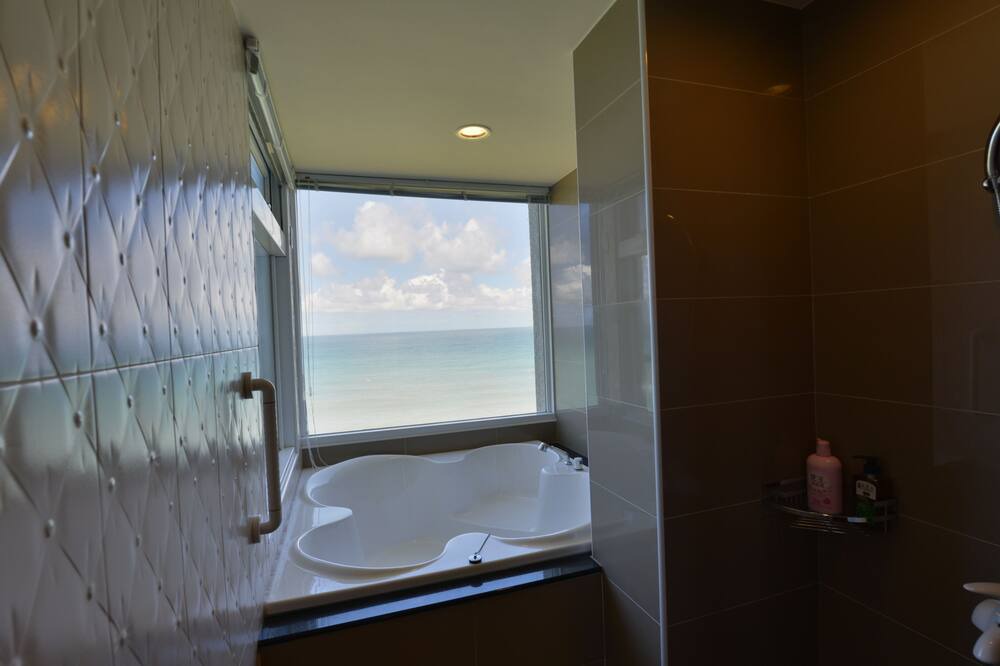 Photo of Bathroom in Shoufeng