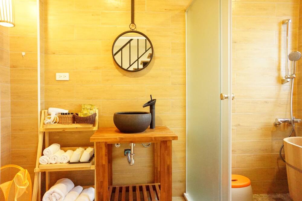 Photo of Bathroom in Fenglin
