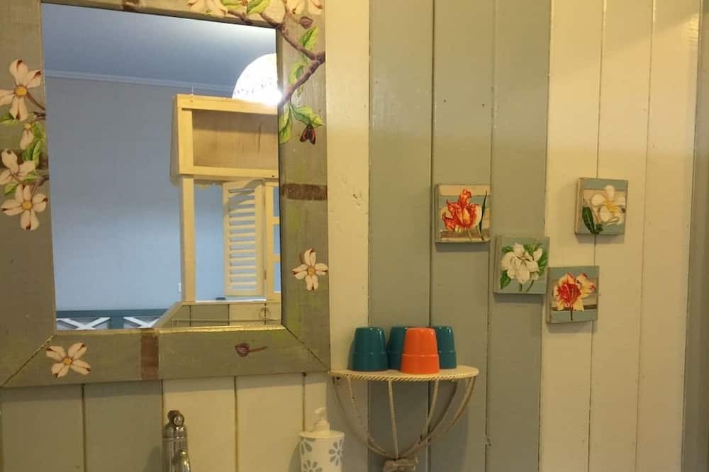 Photo of Bathroom in Fuxing District