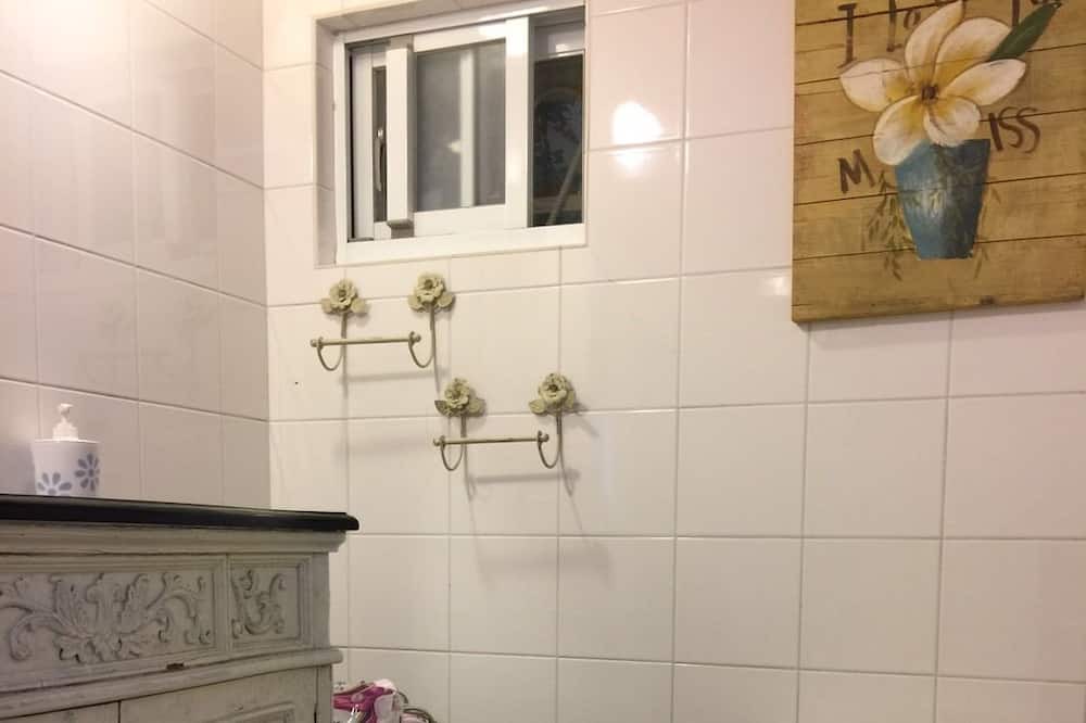Photo of Bathroom in Fuxing District