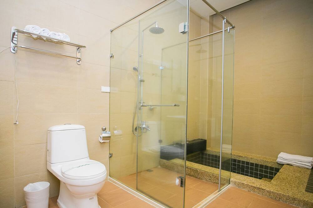 Photo of Bathroom in Puli