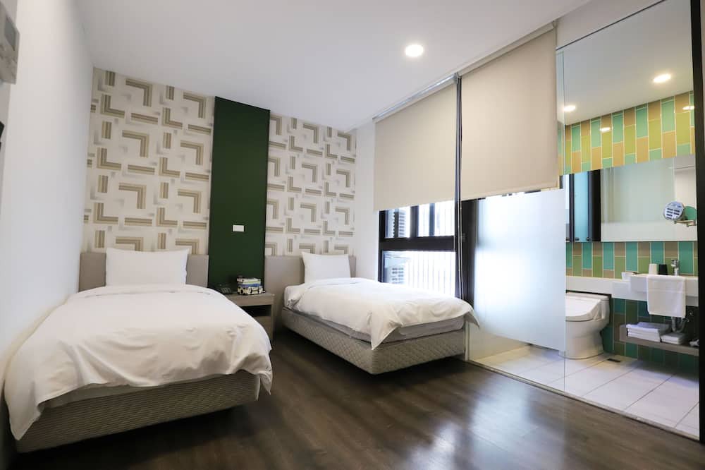 Photo of Bedroom in University District