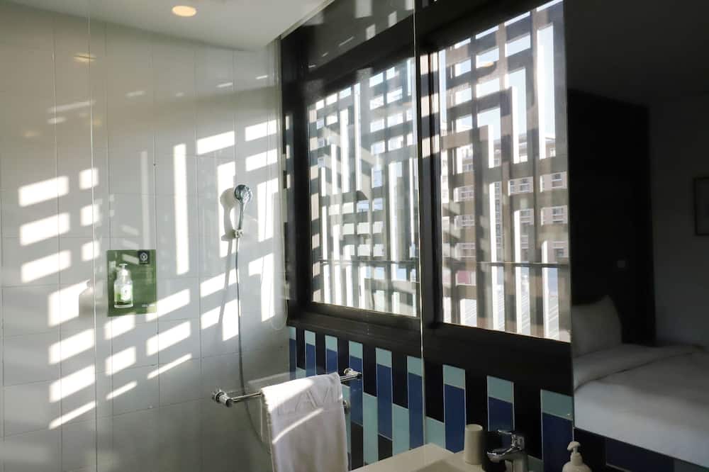 Photo of Bathroom in University District
