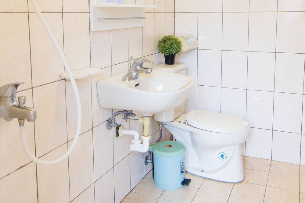 Photo of Bathroom in Zhuqi