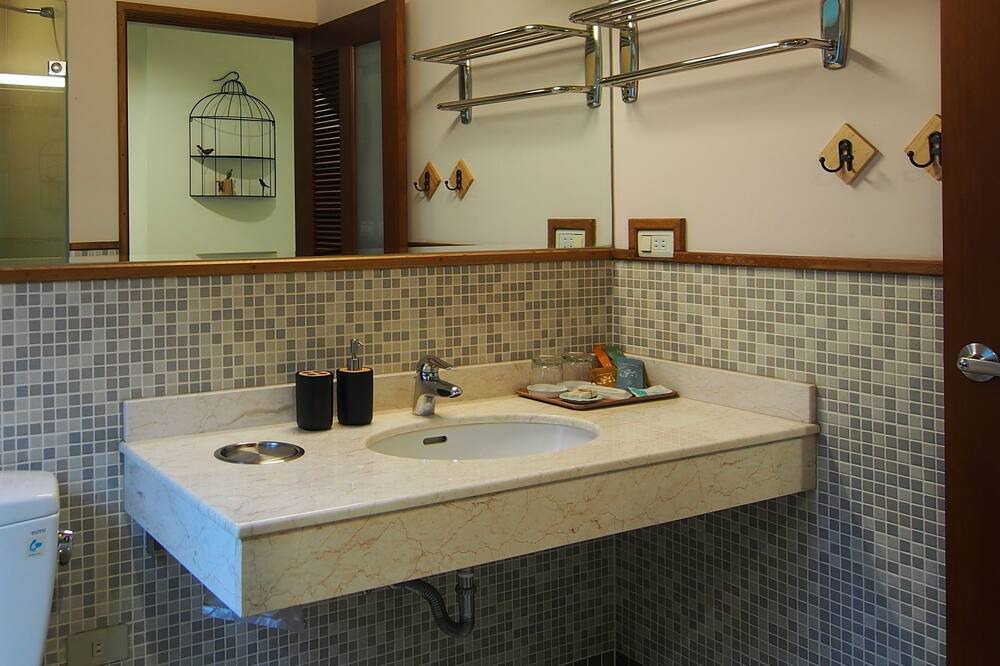 Photo of Bathroom in Xiulin