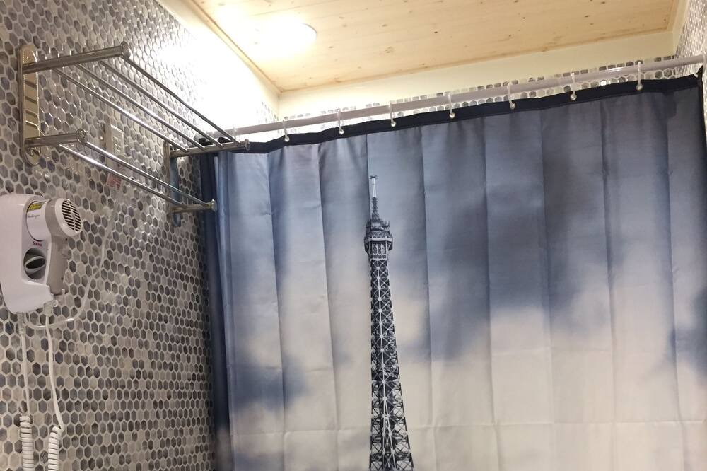 Photo of Bathroom in Zuoying District