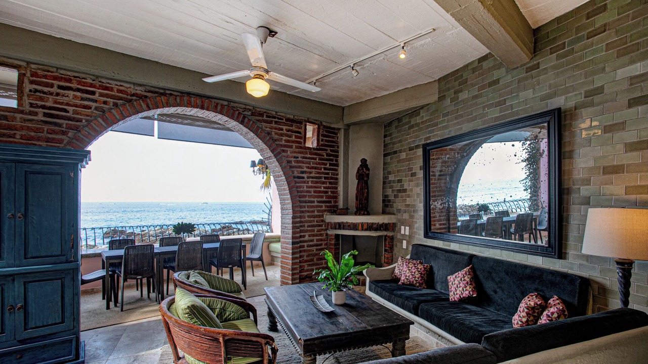 Photo of Outdoor in South Shore Hotel Area