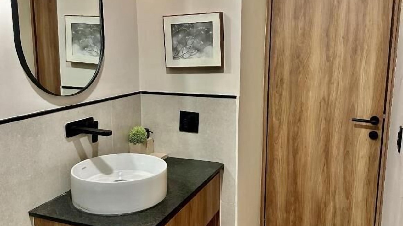 Photo of Bathroom in Zona Expo