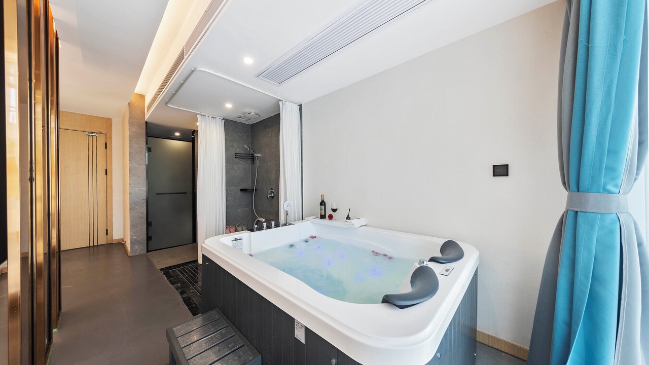 Photo of Bathroom in Xiangxi