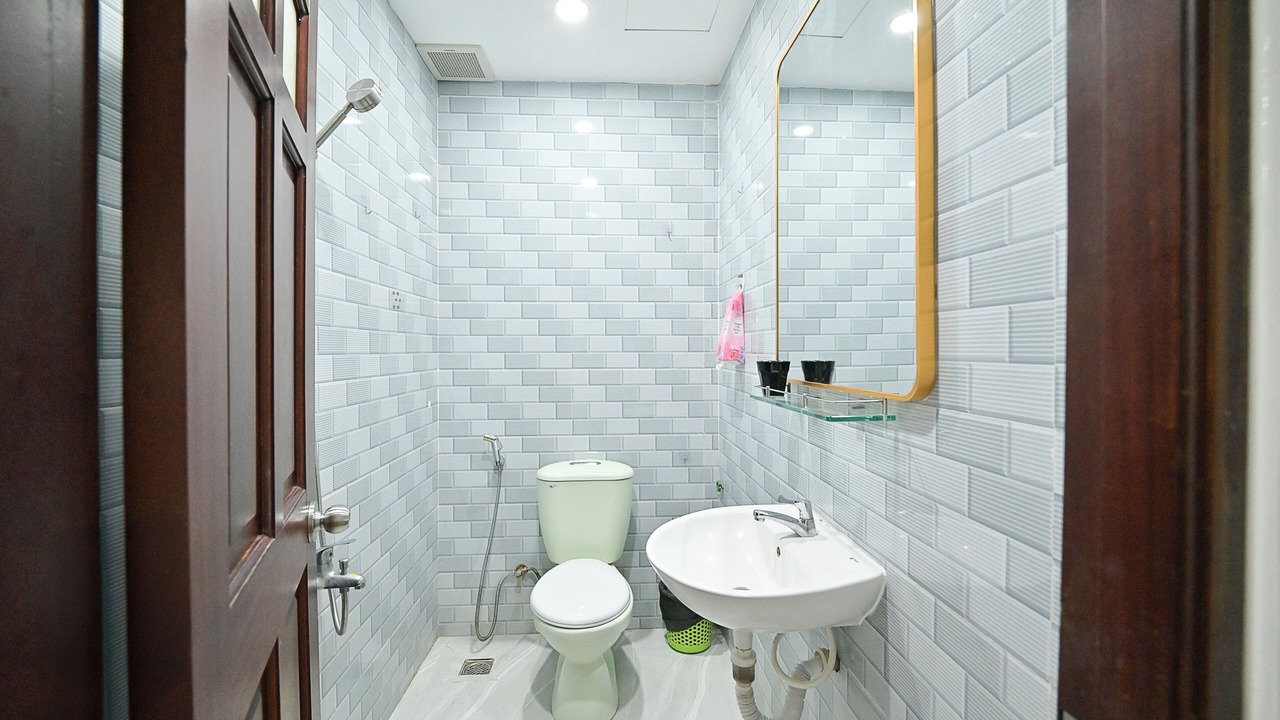 Photo of Bathroom in Nguyen Thai Binh