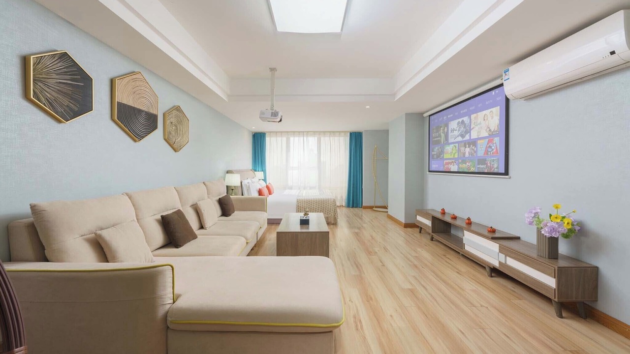 Photo of Bedroom in Dalian City Center