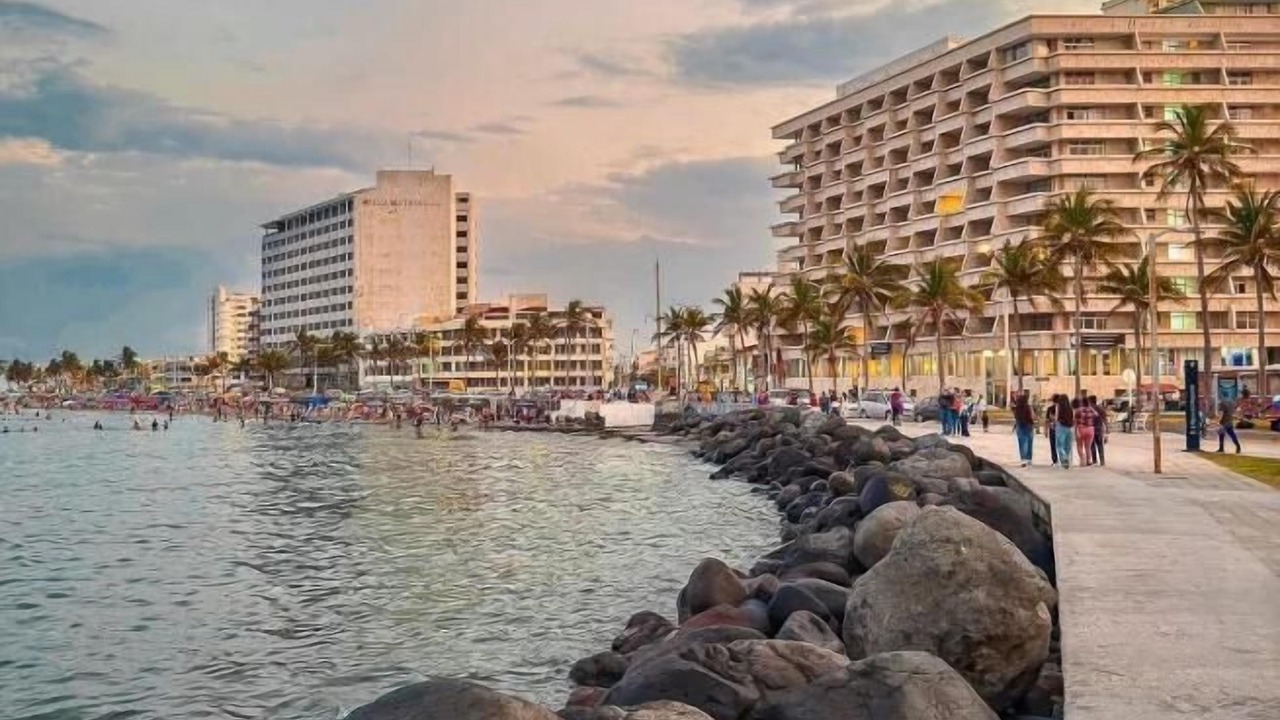 Photo of Others in Malecon