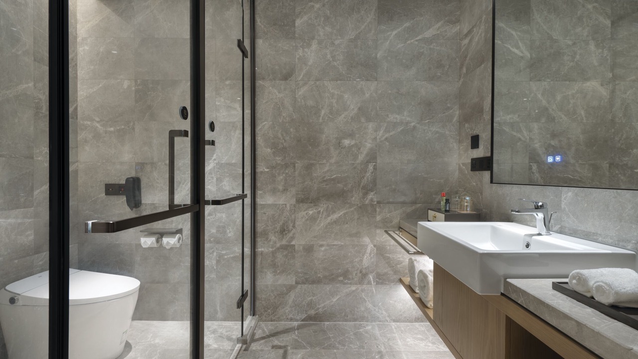 Photo of Bathroom in Linwei Qu