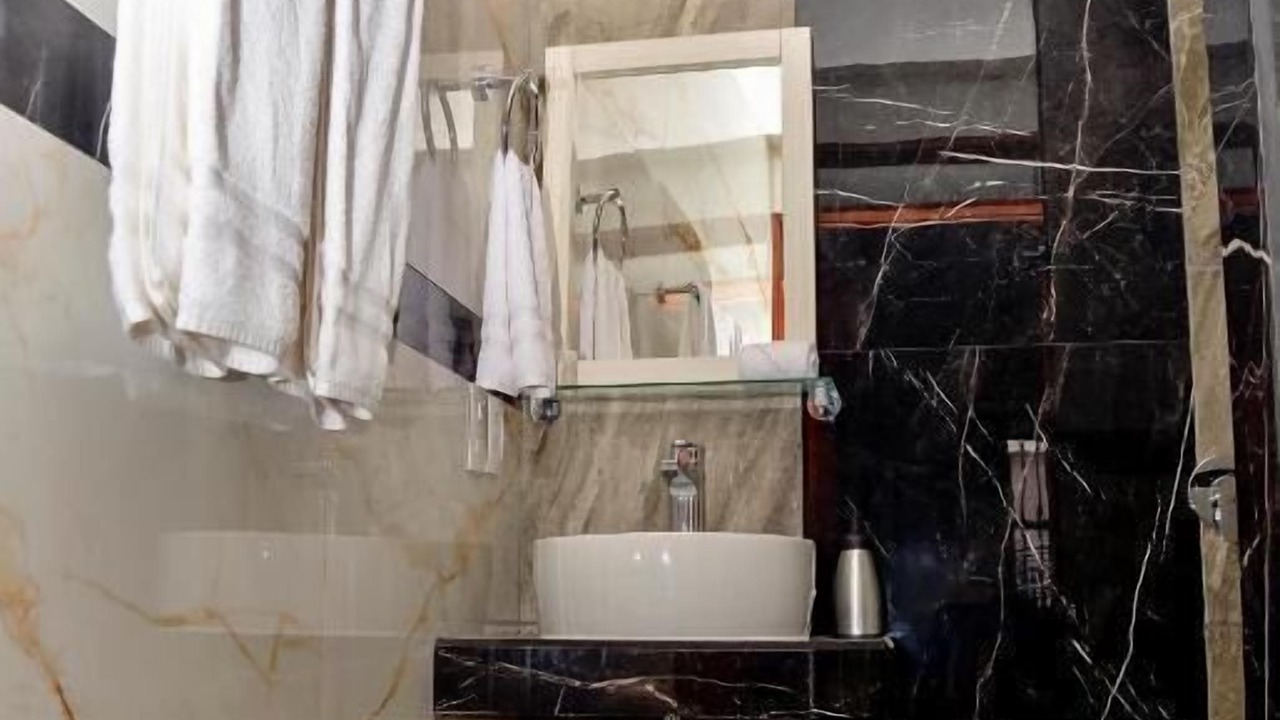 Photo of Bathroom in Historic Centre