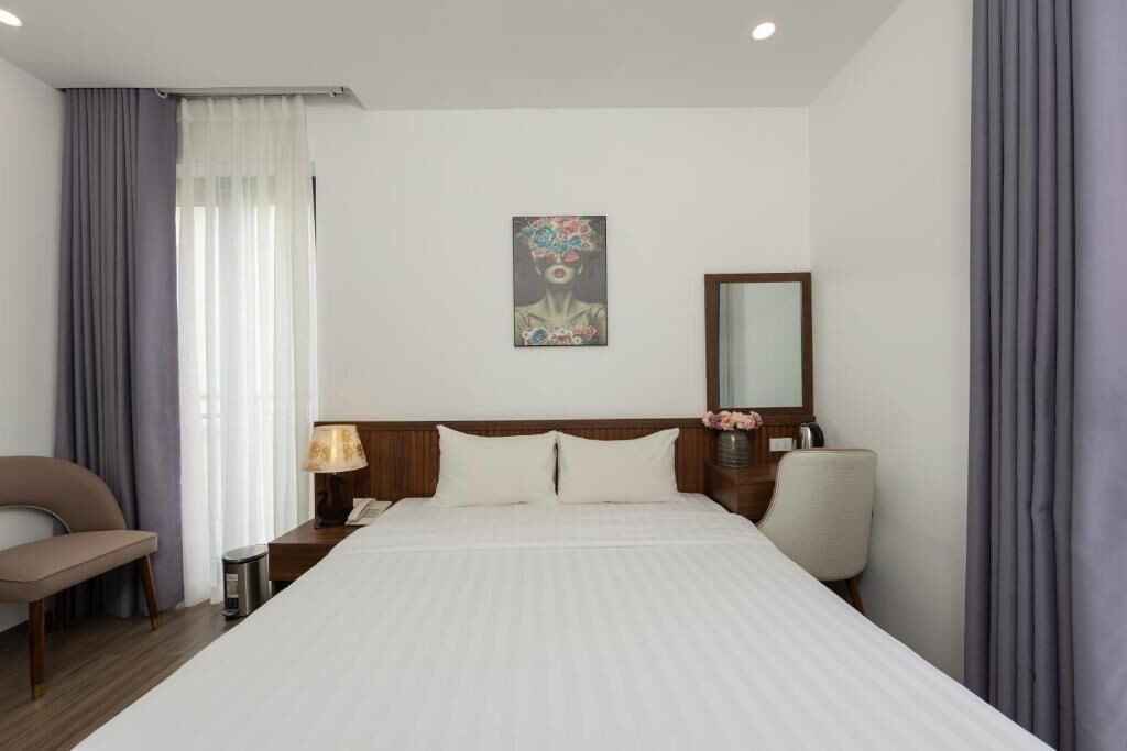 Photo of Bedroom in Long Beach