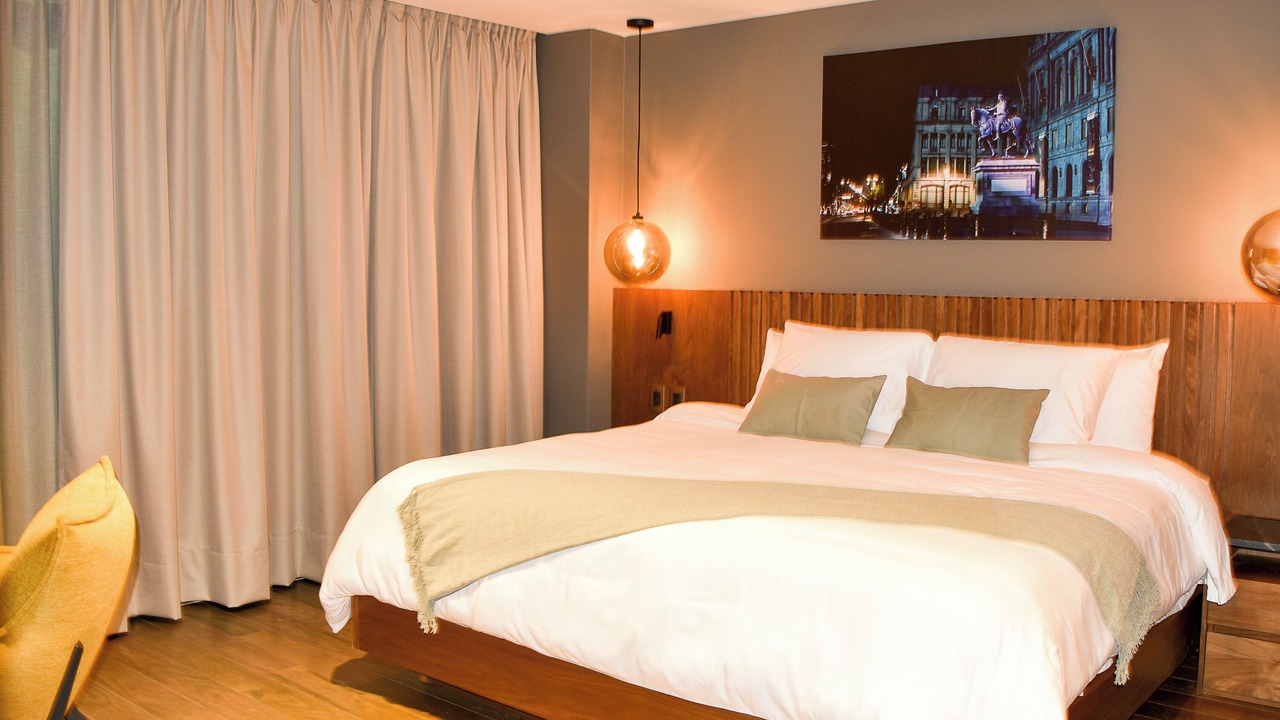 Photo of Bedroom in Anahuac
