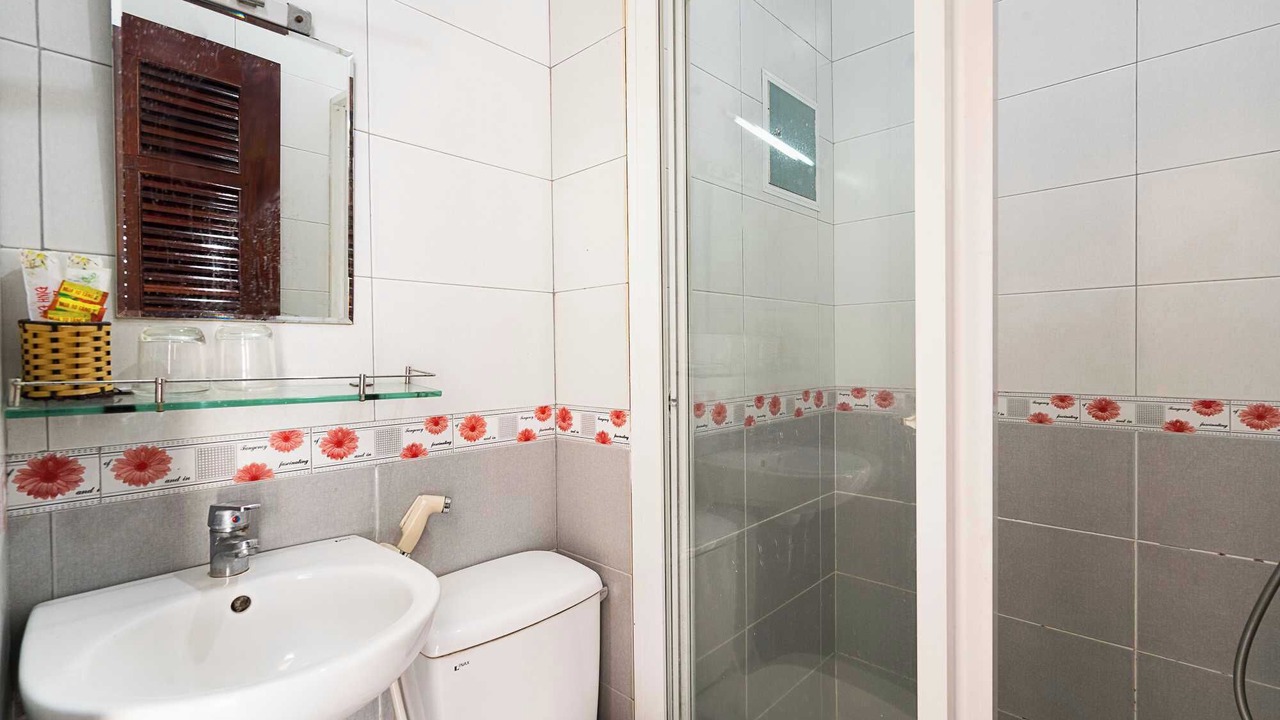 Photo of Bathroom in Tan Binh