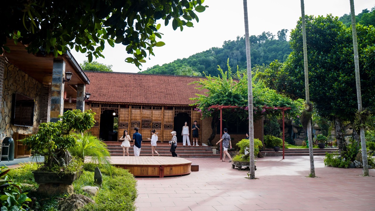Photo of Outdoor in Quoc Oai