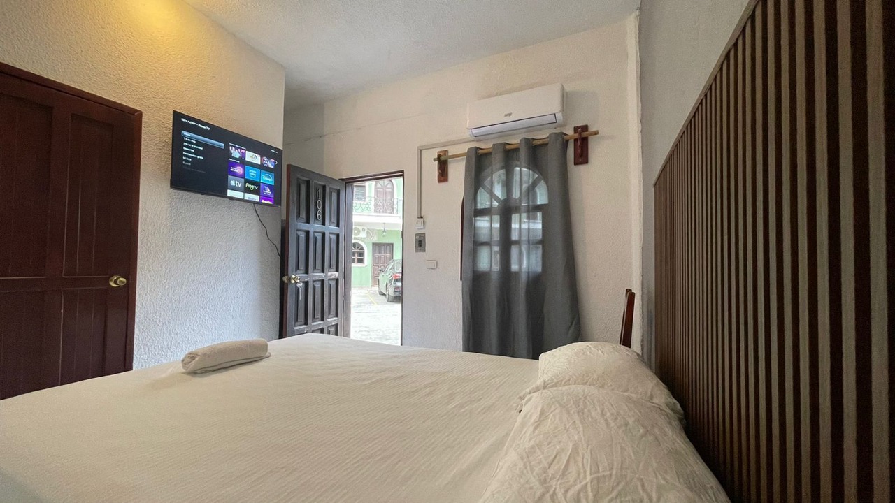 Photo of Bedroom in Escarcega