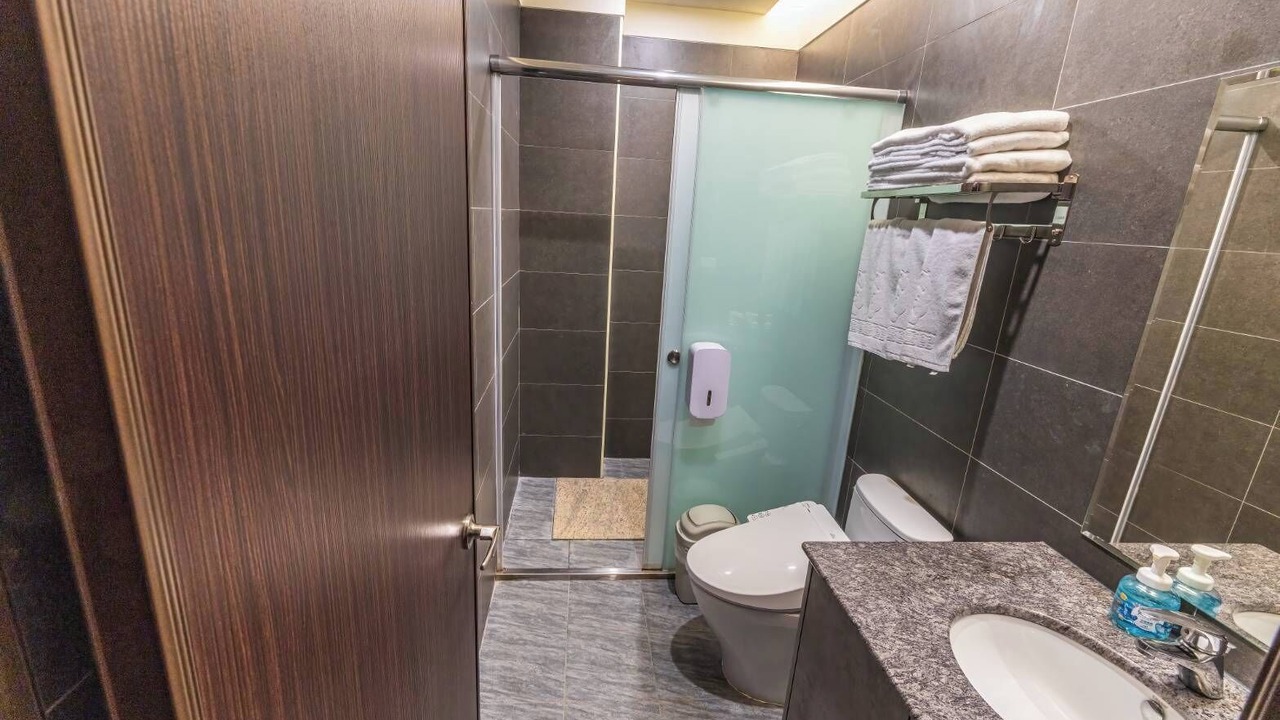 Photo of Bathroom in Longtan District