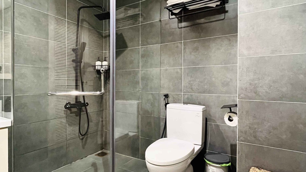Photo of Bathroom in Phuong 6
