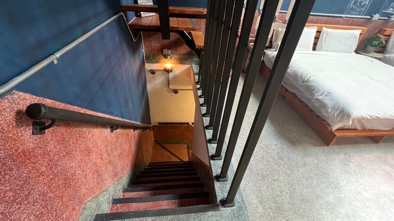 Photo of Patio Balcony in West Central District