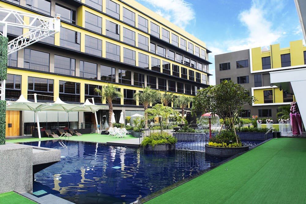 Photo of Outdoor in West District