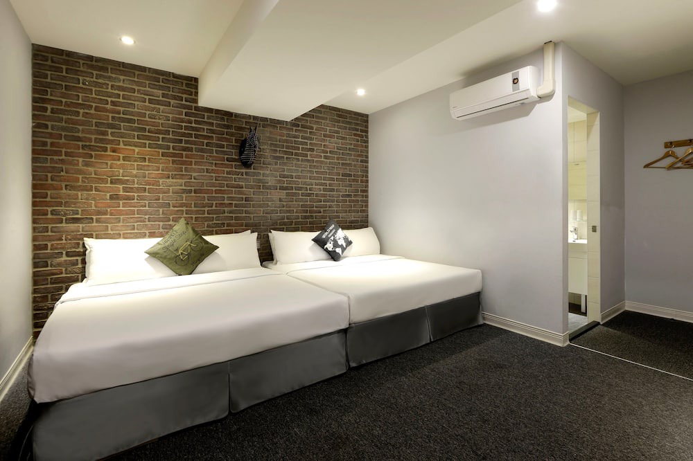 Photo of Bedroom in University District