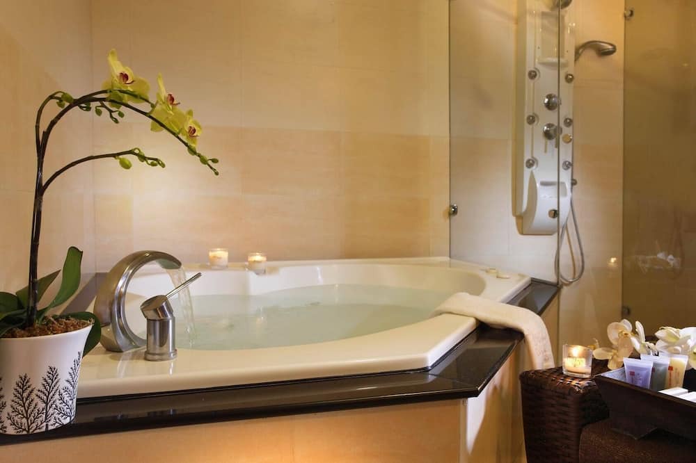 Photo of Bathroom in Chiayi