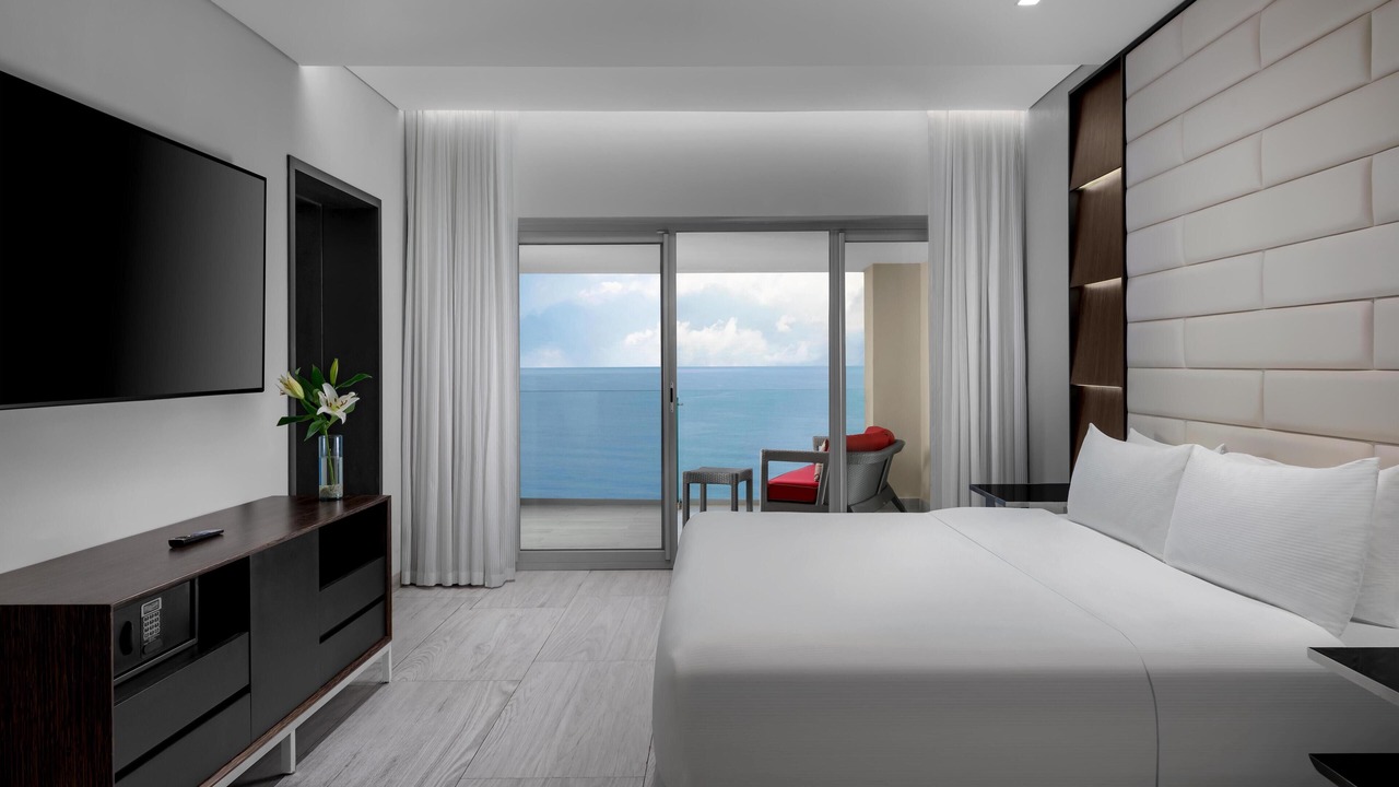 Photo of Bedroom in South Shore Hotel Area