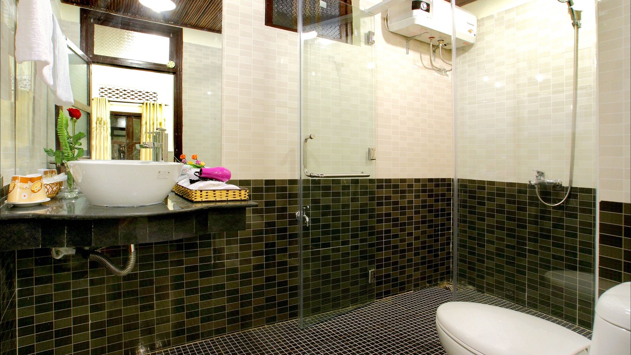 Photo of Bathroom in Hoi An