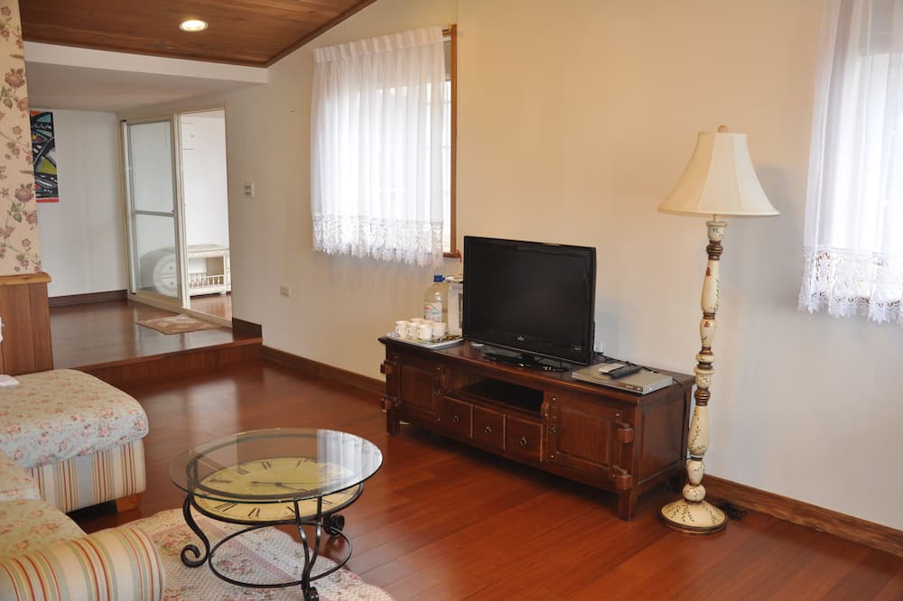 Photo of Livingroom in Ren'ai