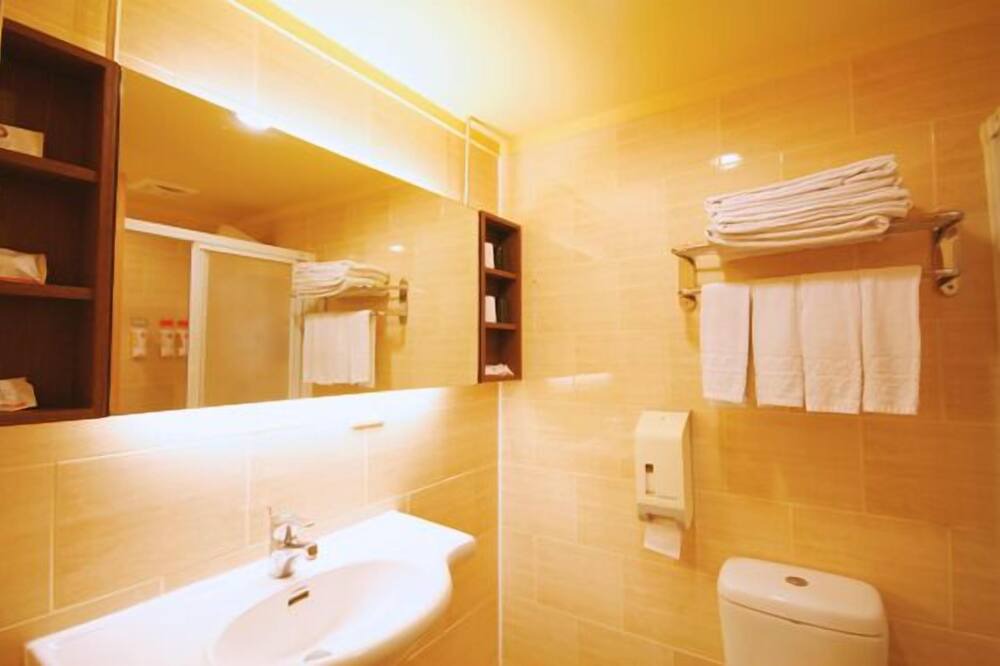 Photo of Bathroom in Yuanlin