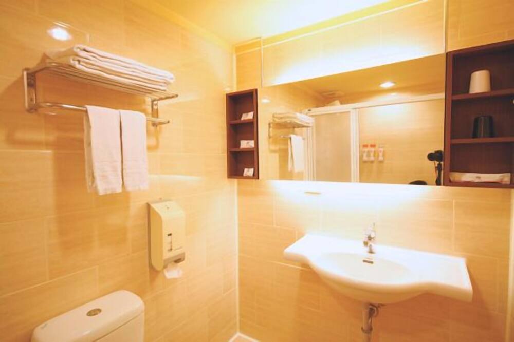 Photo of Bathroom in Yuanlin