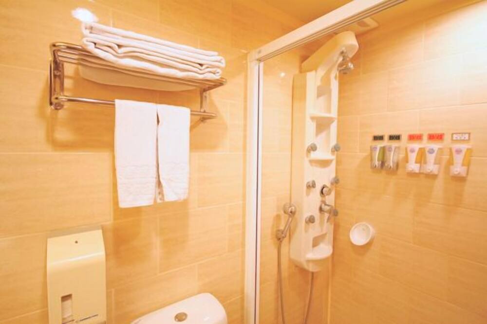Photo of Bathroom in Yuanlin