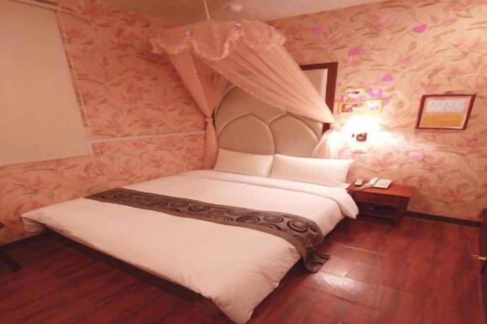 Photo of Bedroom in Ren'ai District
