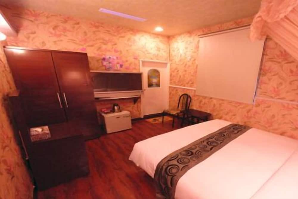 Photo of Bedroom in Ren'ai District