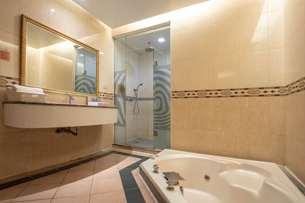 Photo of Bathroom in Taoyuan District