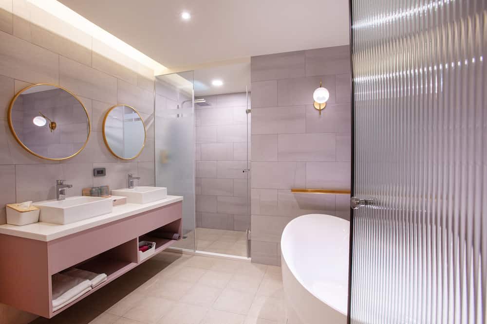 Photo of Bathroom in Taoyuan District