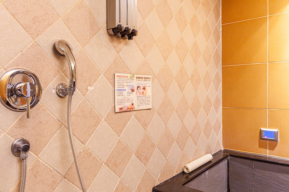 Photo of Bathroom in Pingzhen District