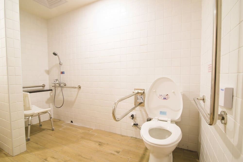 Photo of Bathroom in Sinsing District