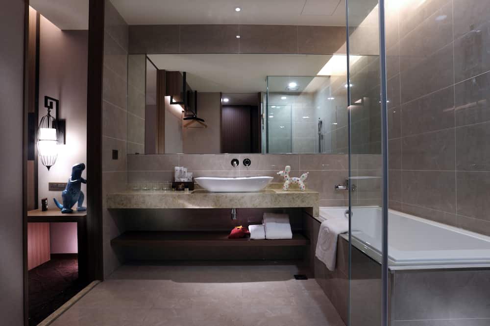 Photo of Bathroom in Taishan