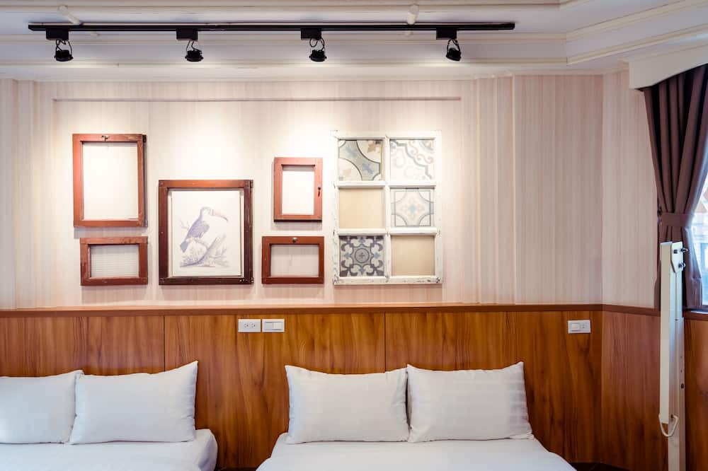 Photo of Bedroom in East District