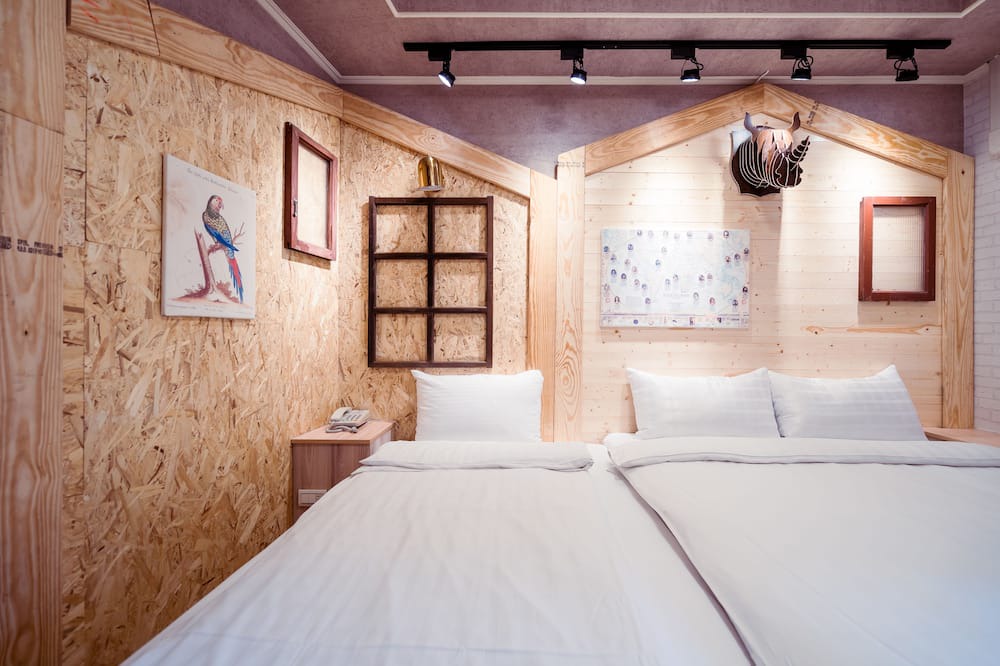 Photo of Bedroom in East District