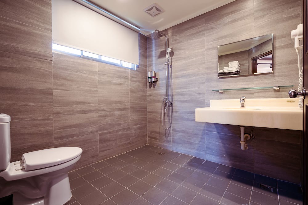 Photo of Bathroom in East District