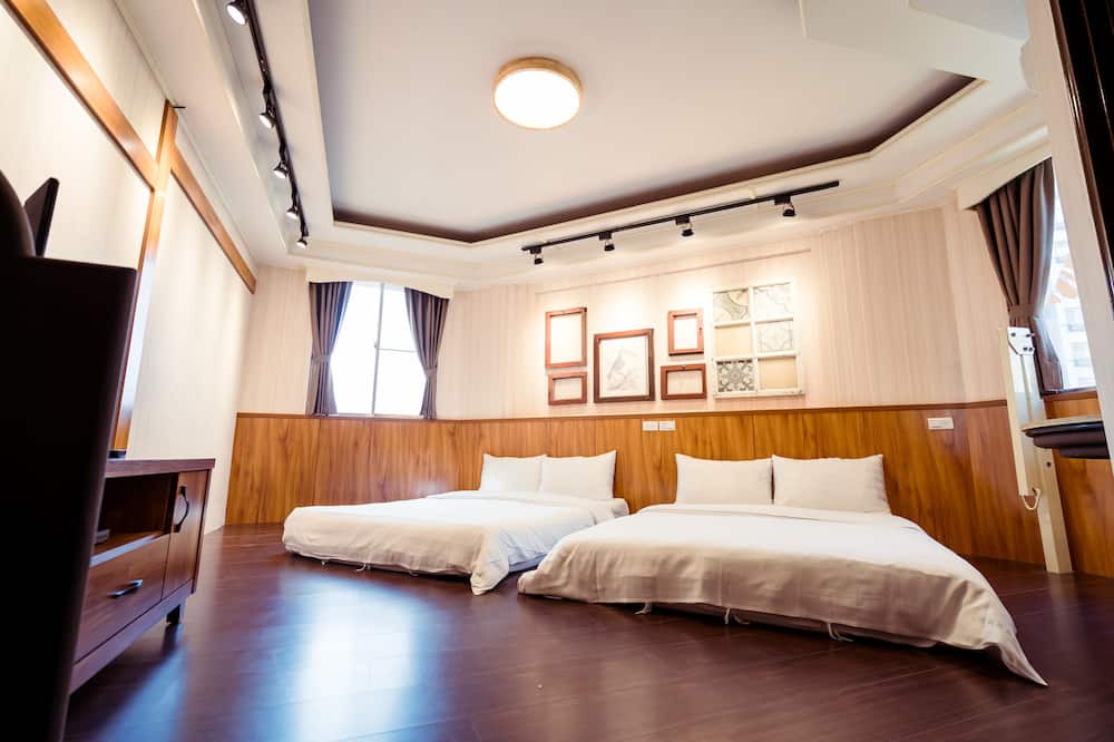 Photo of Bedroom in East District