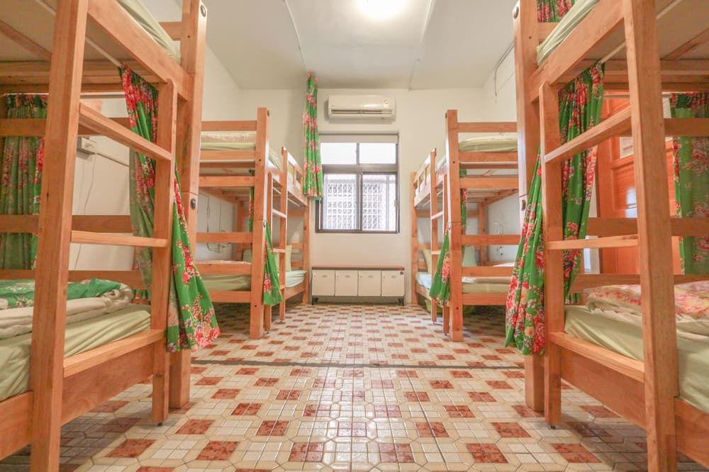 Photo of Bedroom in Longjing